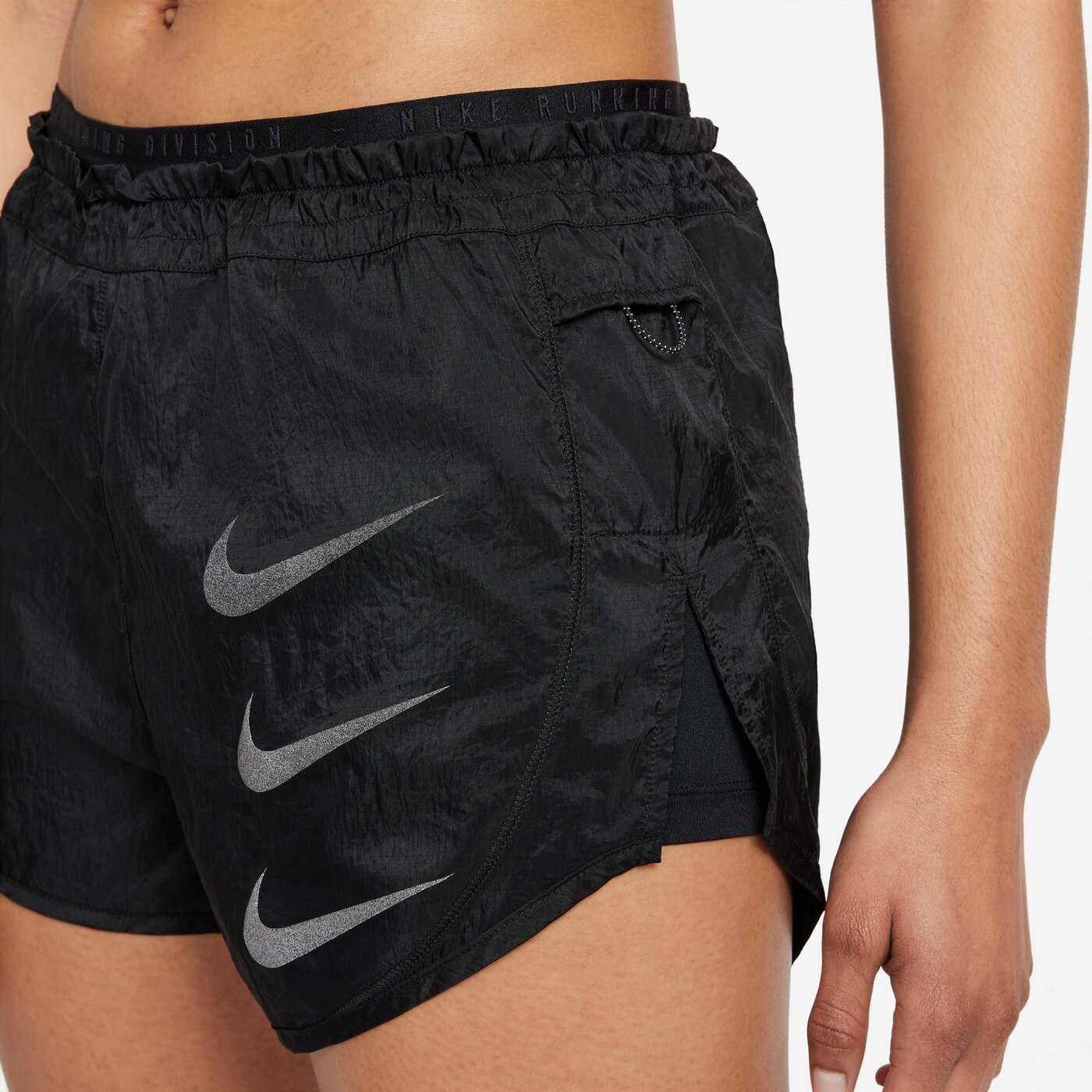 NIKE Damen Shorts Nike W NK RUN DVN TEMPO LUXE 2IN1